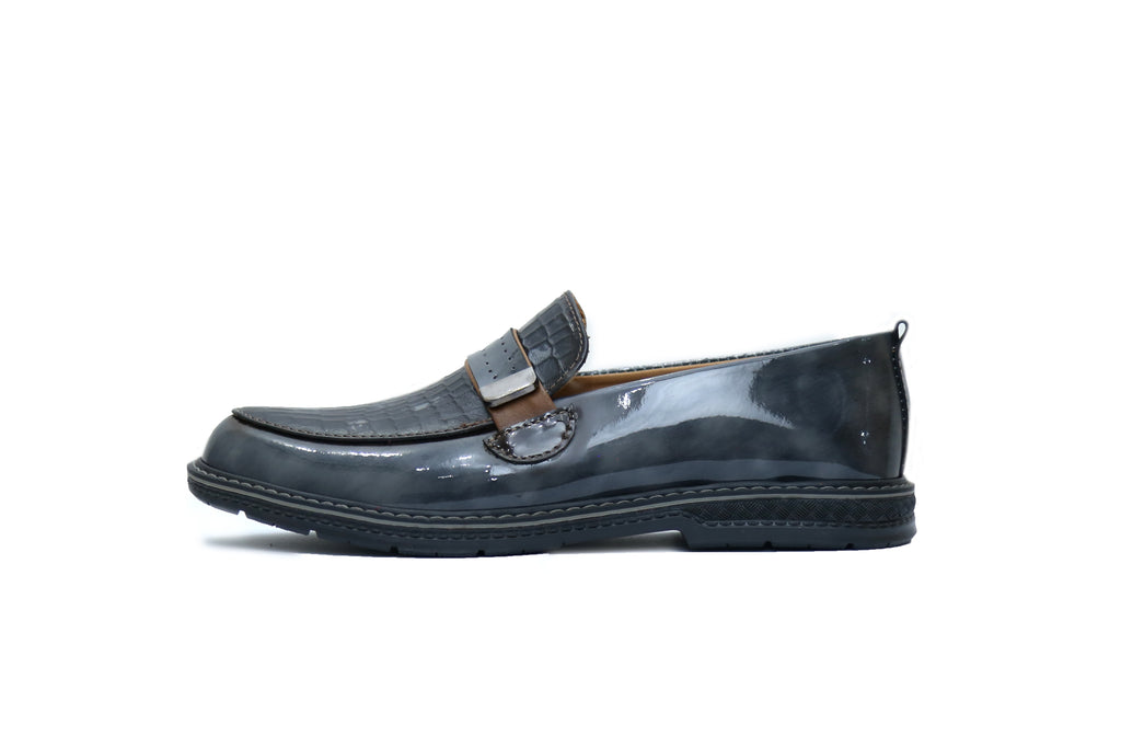 Classic Design for Casual & Formal Wear