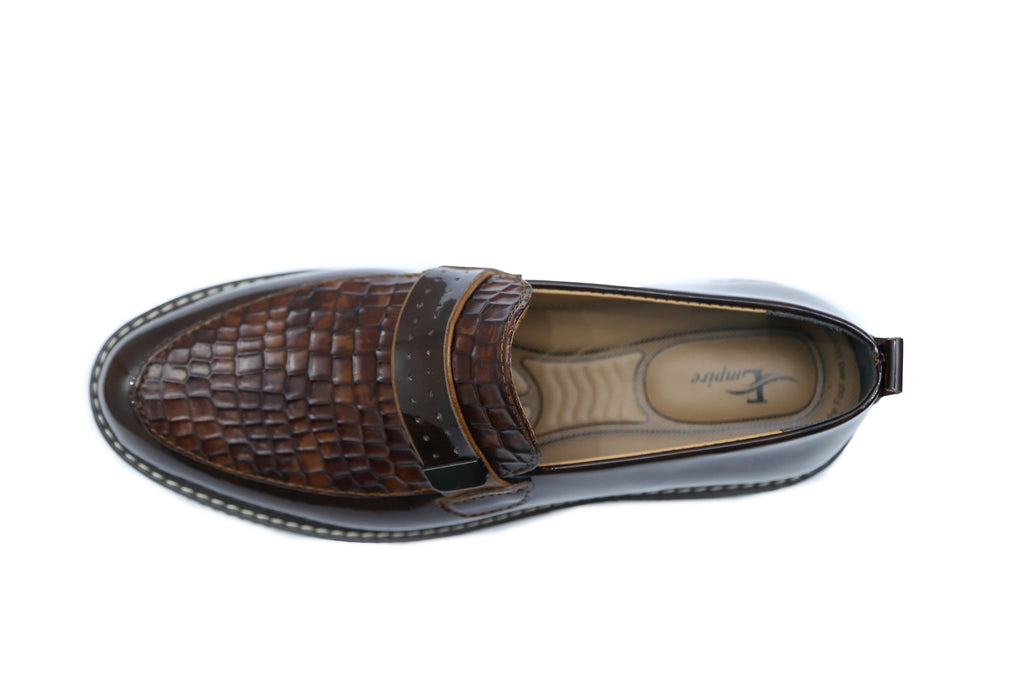 Classic Design for Casual & Formal Wear